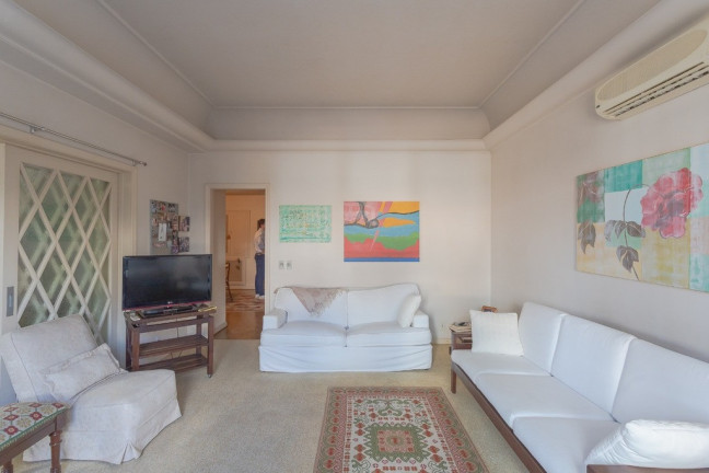 Imagem Apartamento com 3 Quartos à Venda, 231 m² em Moinhos De Vento - Porto Alegre