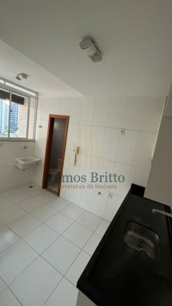 Imagem Imóvel com 3 Quartos à Venda, 83 m² em Pituba - Salvador Imagem Imóvel com 3 Quartos à Venda, 83 m² em Pituba - Salvador