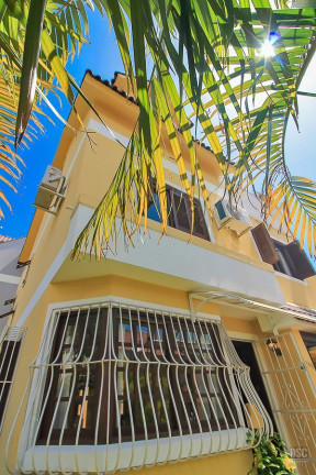Imagem Casa com 3 Quartos à Venda, 150 m² em Guarujá - Porto Alegre