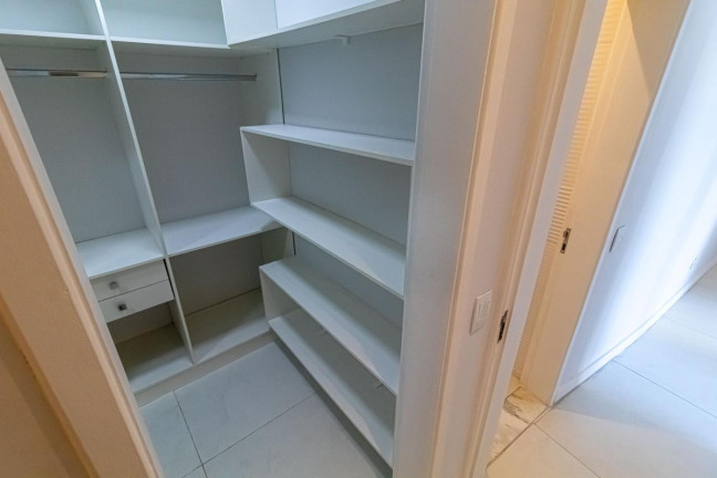 Imagem Apartamento com 3 Quartos à Venda, 112 m² em Ipanema - Rio De Janeiro Imagem Apartamento com 3 Quartos à Venda, 112 m² em Ipanema - Rio De Janeiro