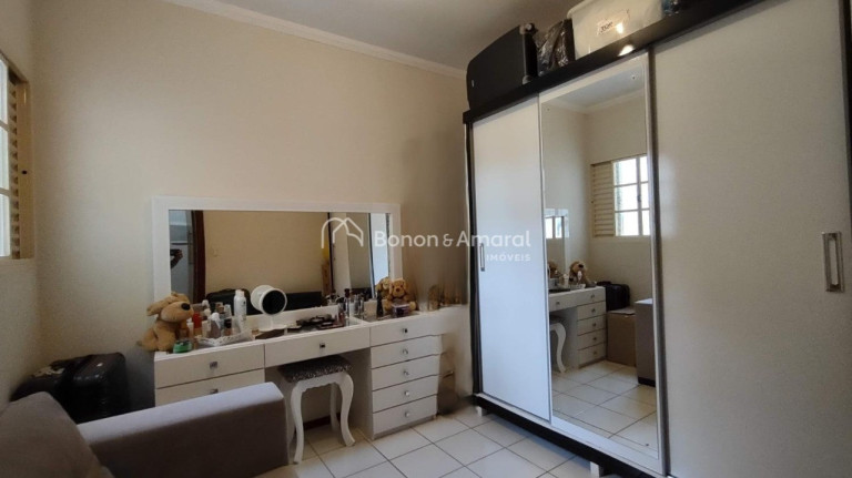 Imagem Casa de Condomínio com 3 Quartos à Venda, 200 m² em Residencial Terras Do Barão - Campinas Imagem Casa de Condomínio com 3 Quartos à Venda, 200 m² em Residencial Terras Do Barão - Campinas