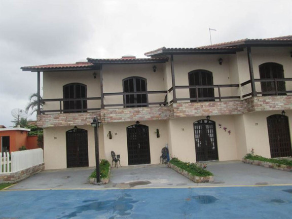 Sobrado com 2 Quartos à Venda, 72 m² em Gaivotas - Itanhaem