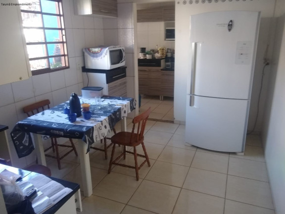 Imagem Imóvel com 3 Quartos à Venda,  em Sinop - Sinop