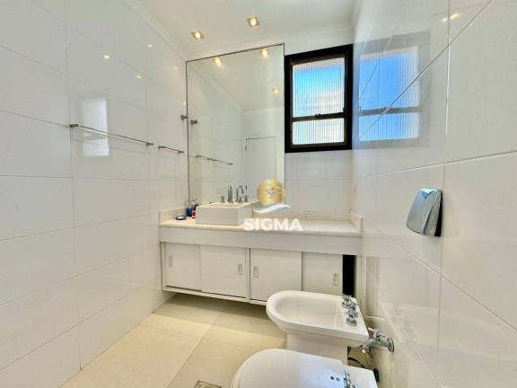 Imagem Apartamento com 3 Quartos à Venda, 190 m² em Pitangueiras - Guarujá Imagem Apartamento com 3 Quartos à Venda, 190 m² em Pitangueiras - Guarujá