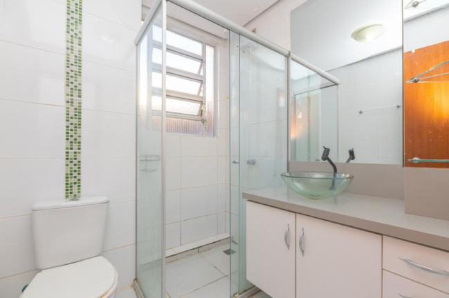 Imagem Imóvel com 2 Quartos à Venda, em Cidade Baixa - Porto Alegre Imagem Imóvel com 2 Quartos à Venda, em Cidade Baixa - Porto Alegre