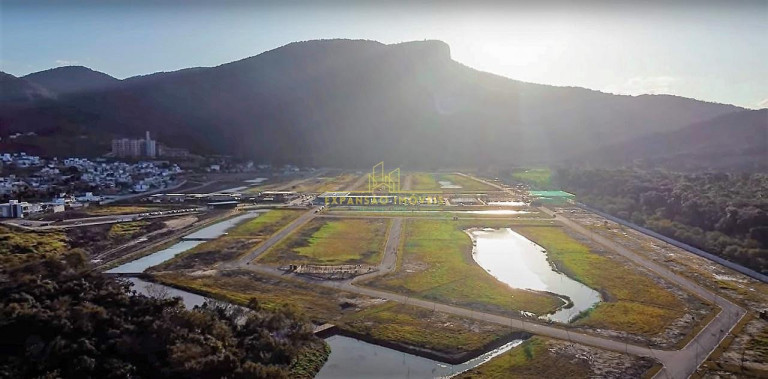 Imagem Casa com 3 Quartos à Venda, 160 m² em Pedra Branca - Palhoça