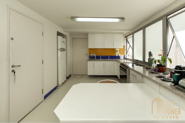 Imagem Apartamento com 2 Quartos à Venda, 270 m² em Itaim Bibi - São Paulo
