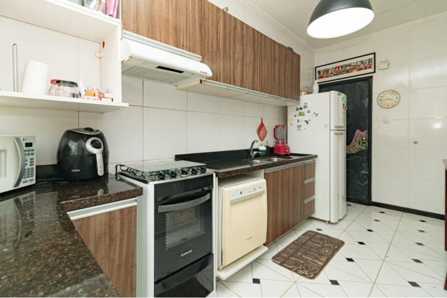 Imagem Imóvel com 3 Quartos à Venda, 117 m² em Petrópolis - Porto Alegre Imagem Imóvel com 3 Quartos à Venda, 117 m² em Petrópolis - Porto Alegre