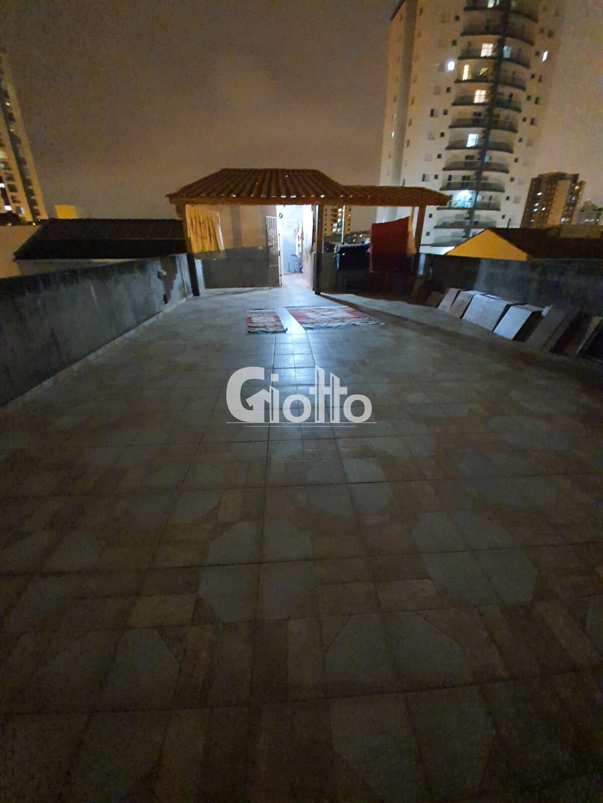 Imagem Casa com 4 Quartos para Alugar, 211 m² em Jardim Armênia - Mogi Das Cruzes