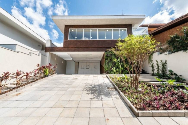 Casa com 4 Quartos à Venda, 405 m² em Alto De Pinheiros - São Paulo