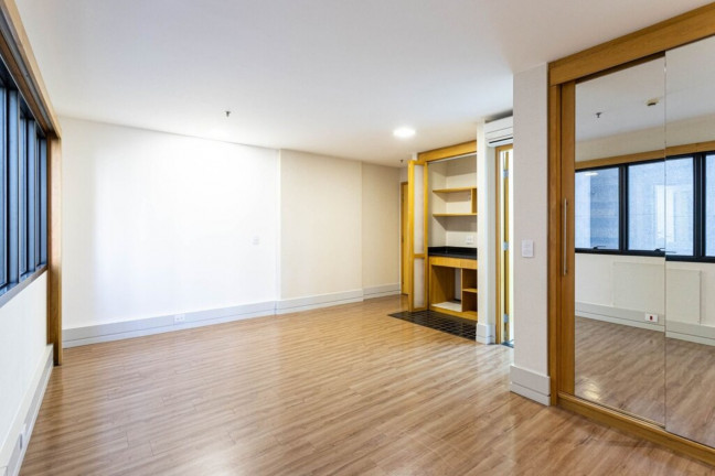 Imagem Imóvel com 1 Quarto à Venda, 29 m² em Itaim Bibi - São Paulo Imagem Imóvel com 1 Quarto à Venda, 29 m² em Itaim Bibi - São Paulo