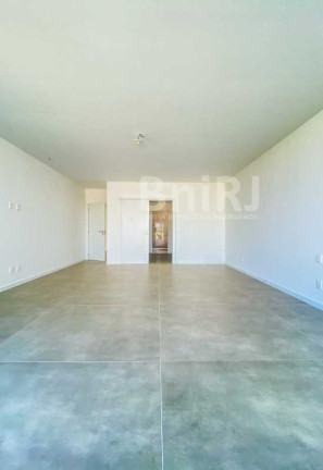 Imagem Casa com 5 Quartos à Venda, 600 m² em Barra Da Tijuca - Rio De Janeiro Imagem Casa com 5 Quartos à Venda, 600 m² em Barra Da Tijuca - Rio De Janeiro