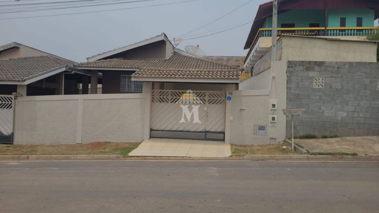 Imagem Casa com 3 Quartos para Alugar, 130 m² em Estancia Comandante Barros - Jarinu
