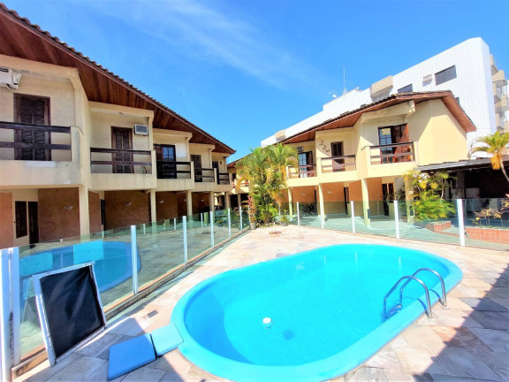 Casa com 2 Quartos à Venda, 67 m² em Guilhermina - Praia Grande