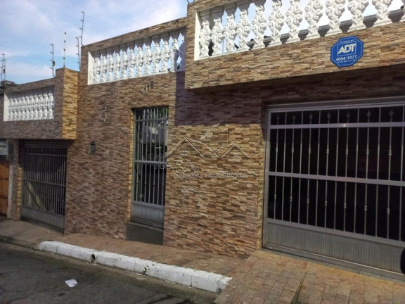 Casa com 3 Quartos à Venda, 200 m² em Cangaiba - São Paulo