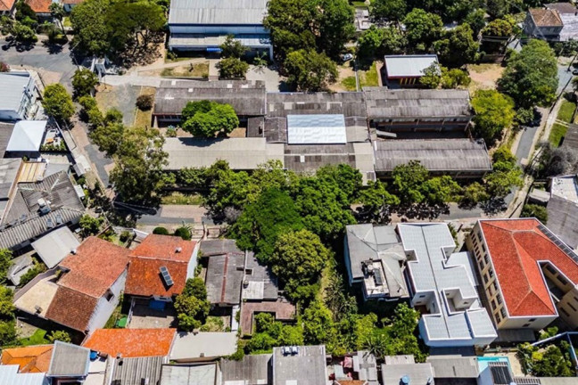 Imagem Terreno à Venda, 360 m² em Vila Ipiranga - Porto Alegre Imagem Terreno à Venda, 360 m² em Vila Ipiranga - Porto Alegre