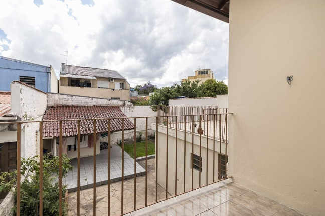 Imagem Casa com 4 Quartos à Venda, 363 m² em Jardim Itu - Porto Alegre