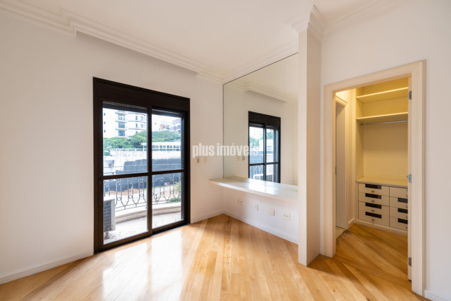 Imagem Apartamento com 4 Quartos à Venda, 313 m² em Moema - São Paulo Imagem Apartamento com 4 Quartos à Venda, 313 m² em Moema - São Paulo