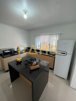 Imagem Casa com 4 Quartos à Venda, 184 m² em Santo Antônio - Joinville Imagem Casa com 4 Quartos à Venda, 184 m² em Santo Antônio - Joinville