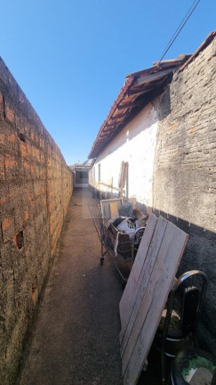 Imagem Casa com 3 Quartos à Venda, 180 m² em Parque Oeste Industrial - Goiânia Imagem Casa com 3 Quartos à Venda, 180 m² em Parque Oeste Industrial - Goiânia