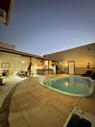 Imagem Casa com 3 Quartos à Venda, 300 m² em Porto Canoa - Serra Imagem Casa com 3 Quartos à Venda, 300 m² em Porto Canoa - Serra