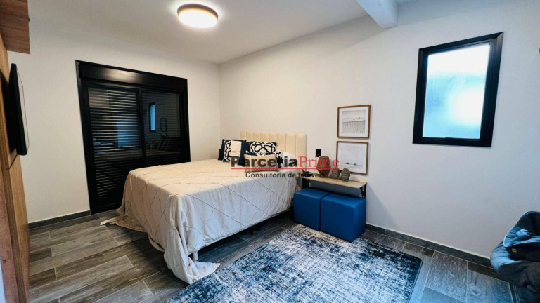 Imagem Casa com 4 Quartos à Venda, 330 m² em Riviera Módulo 19 - Bertioga Imagem Casa com 4 Quartos à Venda, 330 m² em Riviera Módulo 19 - Bertioga