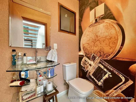 Imagem Casa com 3 Quartos à Venda, 947 m² em Chácara Das Paineiras - Carapicuíba Imagem Casa com 3 Quartos à Venda, 947 m² em Chácara Das Paineiras - Carapicuíba