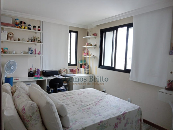 Imagem Imóvel com 3 Quartos à Venda, 141 m² em Canela - Salvador Imagem Imóvel com 3 Quartos à Venda, 141 m² em Canela - Salvador