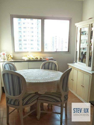 Imagem Apartamento com 4 Quartos à Venda, 220 m² em Moema - São Paulo