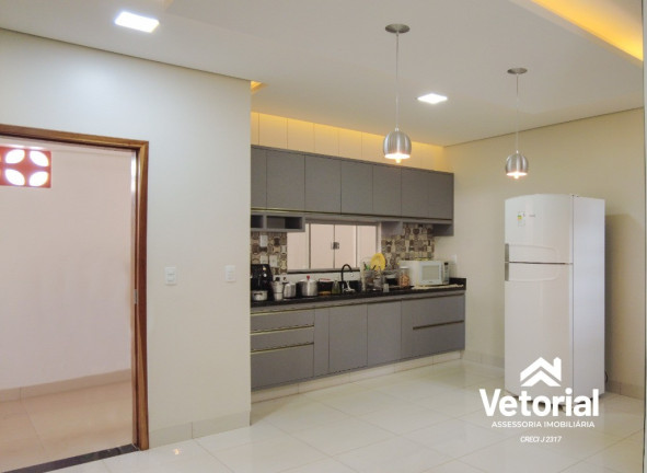 Imagem Sobrado com 6 Quartos à Venda, em Ouro Branco - Barreiras Imagem Sobrado com 6 Quartos à Venda, em Ouro Branco - Barreiras