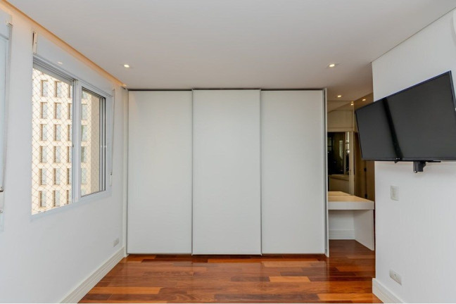Imagem Apartamento com 3 Quartos à Venda, 138 m² em Itaim Bibi - São Paulo Imagem Apartamento com 3 Quartos à Venda, 138 m² em Itaim Bibi - São Paulo