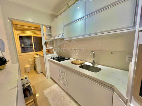 Imagem Apartamento com 2 Quartos à Venda, 67 m² em Abraão - Florianópolis