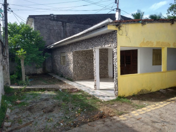 Imagem Casa com 3 Quartos para Alugar, 180 m² em Clima Bom - Maceió