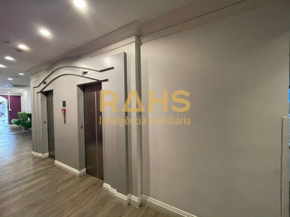 Imagem Apartamento com 1 Quarto à Venda, 31 m² em Centro - Joinville