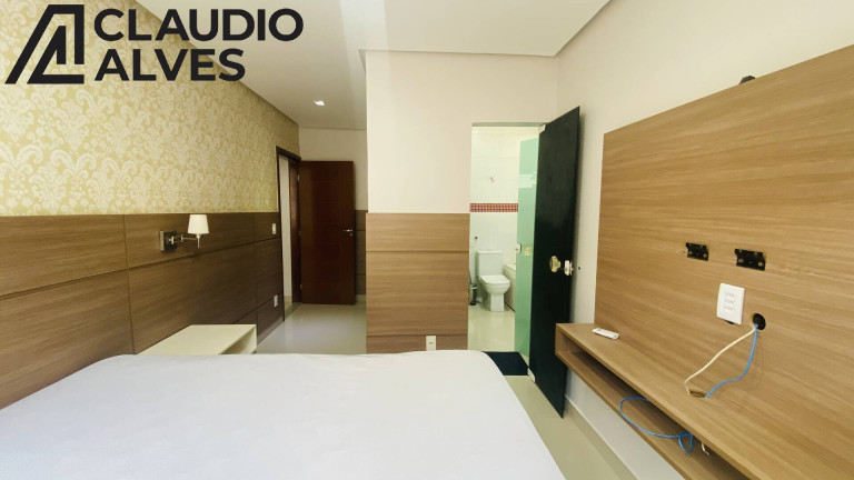 Imagem Casa de Condomínio com 4 Quartos à Venda, 280 m² em Parque Ipê - Feira De Santana