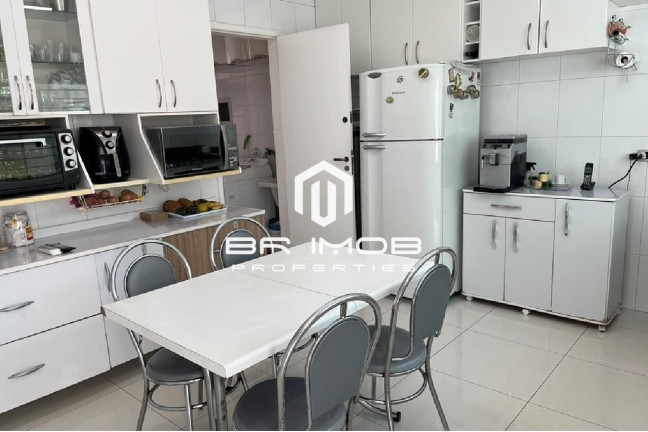 Imagem Casa com 3 Quartos à Venda, 208 m² em água Rasa - São Paulo