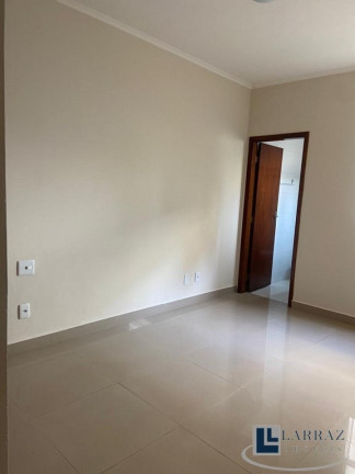 Imagem Imóvel com 3 Quartos à Venda, 96 m² em Jardim Irajá - Ribeirão Preto Imagem Imóvel com 3 Quartos à Venda, 96 m² em Jardim Irajá - Ribeirão Preto