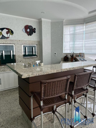Imagem Apartamento com 3 Quartos à Venda, 135 m² em Centro - Balneário Camboriú Imagem Apartamento com 3 Quartos à Venda, 135 m² em Centro - Balneário Camboriú