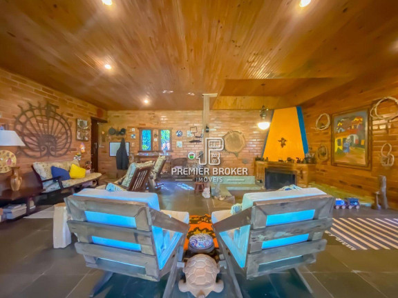 Imagem Casa com 3 Quartos à Venda, 200 m² em Quebra Frascos - Teresópolis Imagem Casa com 3 Quartos à Venda, 200 m² em Quebra Frascos - Teresópolis