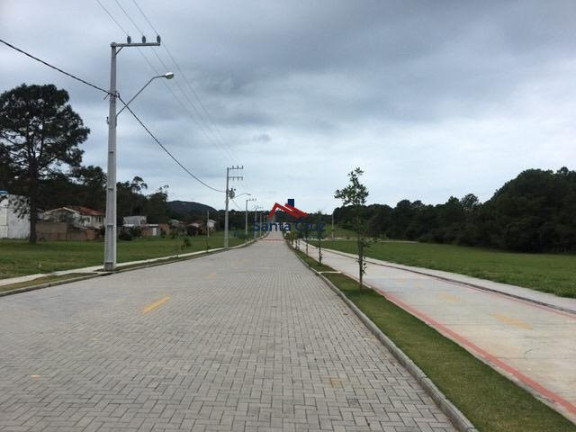 Terreno à Venda, 413 m² em São João Do Rio Vermelho - Florianópolis