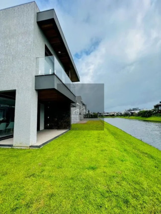 Imagem Casa de Condomínio com 4 Quartos à Venda, em Parque Antártica - Capão Da Canoa Imagem Casa de Condomínio com 4 Quartos à Venda, em Parque Antártica - Capão Da Canoa