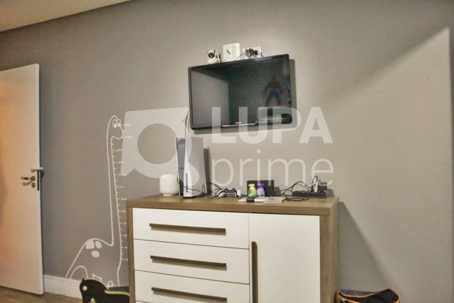 Imagem Casa com 3 Quartos à Venda, 360 m² em Jardim Guanca - São Paulo Imagem Casa com 3 Quartos à Venda, 360 m² em Jardim Guanca - São Paulo