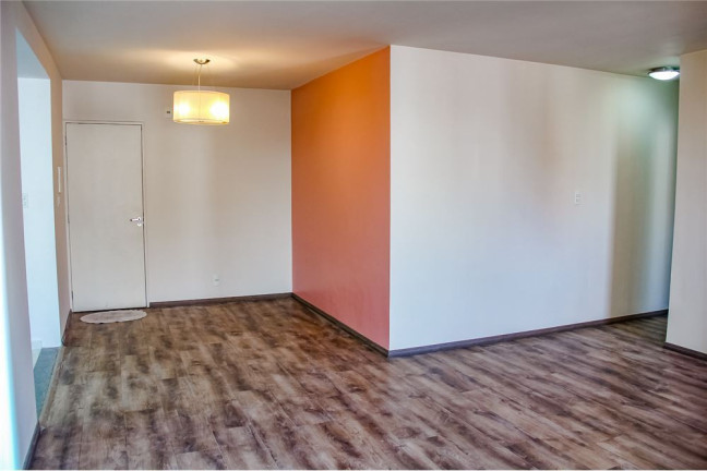 Imagem Imóvel com 2 Quartos à Venda, em Jardim Zaira - Guarulhos Imagem Imóvel com 2 Quartos à Venda, em Jardim Zaira - Guarulhos