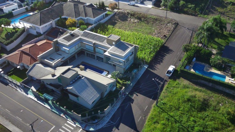 Imagem Casa com 4 Quartos à Venda, 958 m² em Jardim - Concórdia Imagem Casa com 4 Quartos à Venda, 958 m² em Jardim - Concórdia