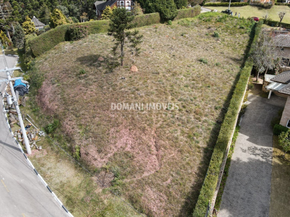 Imagem Terreno à Venda, 2.800 m² em Região De Capivari - Campos Do Jordão Imagem Terreno à Venda, 2.800 m² em Região De Capivari - Campos Do Jordão