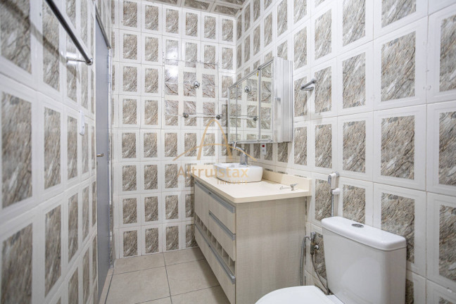 Imagem Casa com 5 Quartos à Venda, 240 m² em Bandeiras - Osasco
