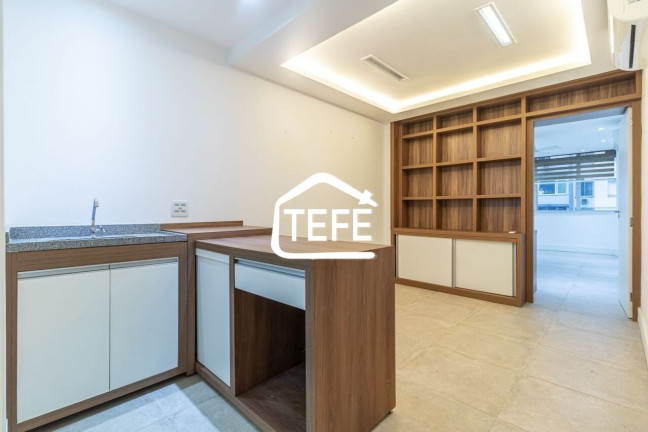 Sala Comercial à Venda, 31 m² em Flamengo - Rio De Janeiro