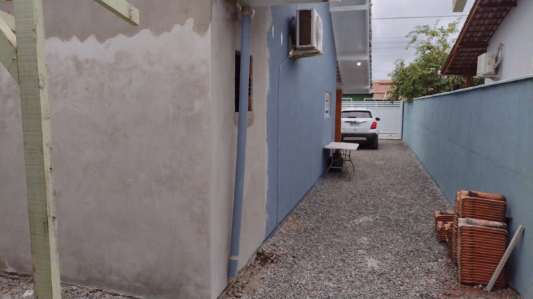Imagem Casa com 2 Quartos à Venda, 80 m² em Itacolomi - Balneário Piçarras Imagem Casa com 2 Quartos à Venda, 80 m² em Itacolomi - Balneário Piçarras