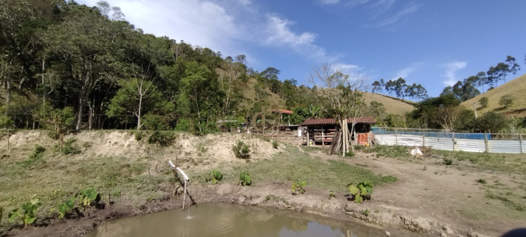 Imagem Chácara com 2 Quartos à Venda, em Pico Agudo - São Luíz Do Paraitinga Imagem Chácara com 2 Quartos à Venda, em Pico Agudo - São Luíz Do Paraitinga