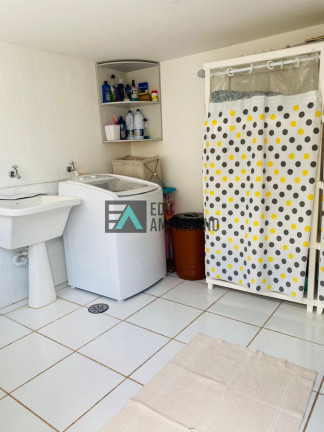 Imagem Casa com 4 Quartos à Venda, 317 m² em Jardim Tapajós - Atibaia Imagem Casa com 4 Quartos à Venda, 317 m² em Jardim Tapajós - Atibaia